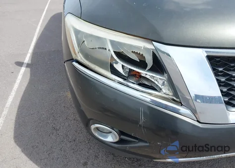 2015 Nissan Pathfinder Sv z USA, uszkodzony, nr VIN 5N1AR2MN0FC606364